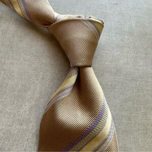Drakes for Paul Stuart Brown and Purple Silk Tie with Diagonal Stripes